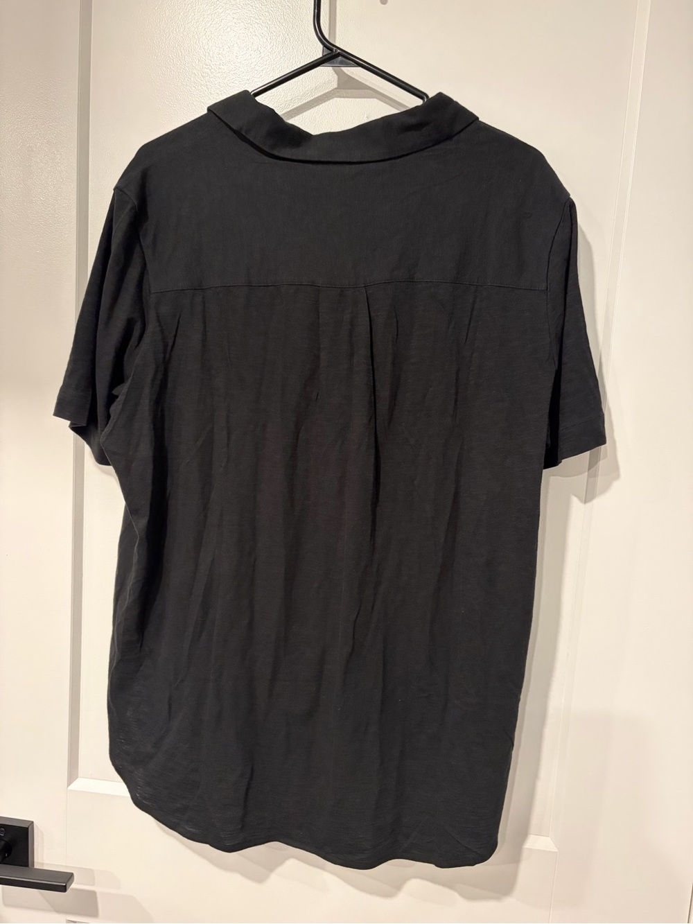 Theory Black Short-Sleeve Button-Down Tie-Front Shirt - Picture 5 of 5